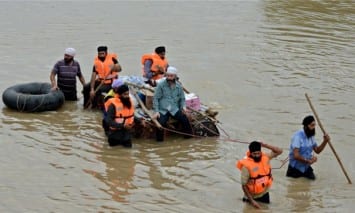 File Photo: Sikhs assist with flood relief in central Srinagar