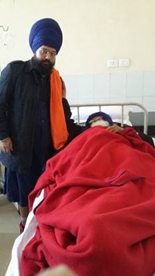 Bhai Damandeep Singh Khalsa with Bapu Surat SIngh Khalsa in hospital