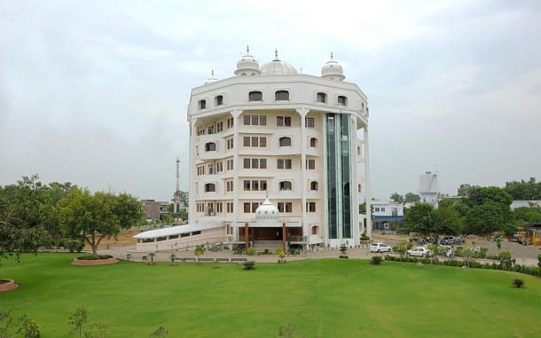 Nishan-e-Sikhi; a view