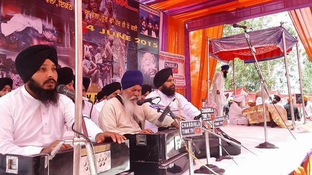 Ragi Singhs Singing Gurbani in Samagam