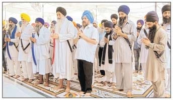 Sikh leaders Perform Ardas Before Sri Akal Takht Sahib