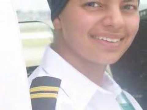 Arpinder Kaur | The Young Turbaned Sikh Woman Pilot | Sikh Youth Stories - SikhNet.com