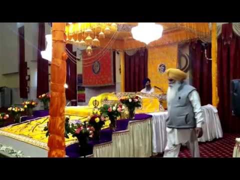 Last Video of Bhai Malkit Singh Ji Batala Wale. Before he Passed away on Stage while Doing Kirtan